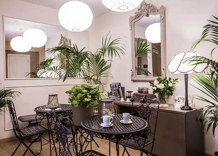 Chic & Town Luxury Rooms Piazza Di Spagna Rome