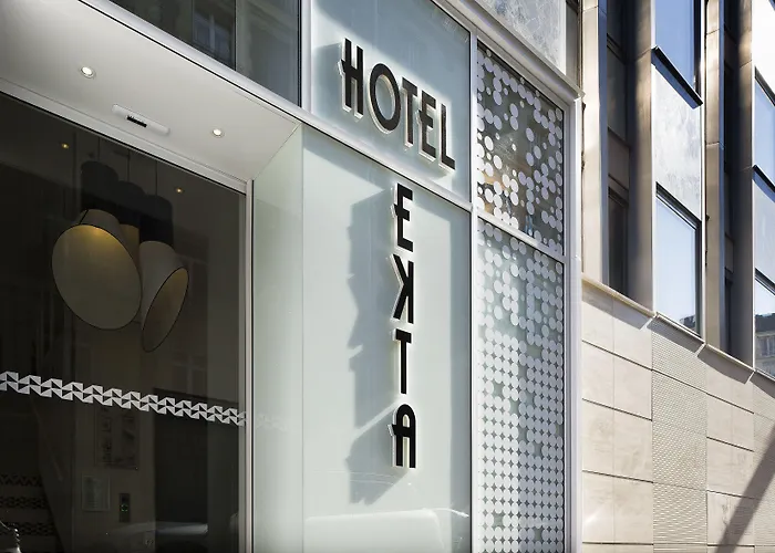 Hotel Ekta Champs Elysees Paris