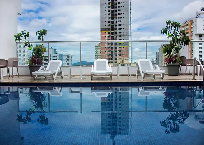 Ramada By Wyndham Panama Via Argentina Hotel