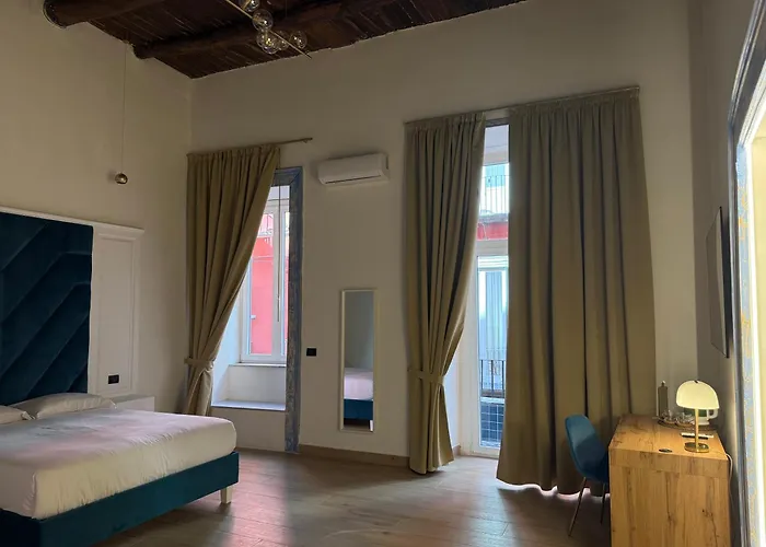 Chiaia Lifestyle Suite Naples