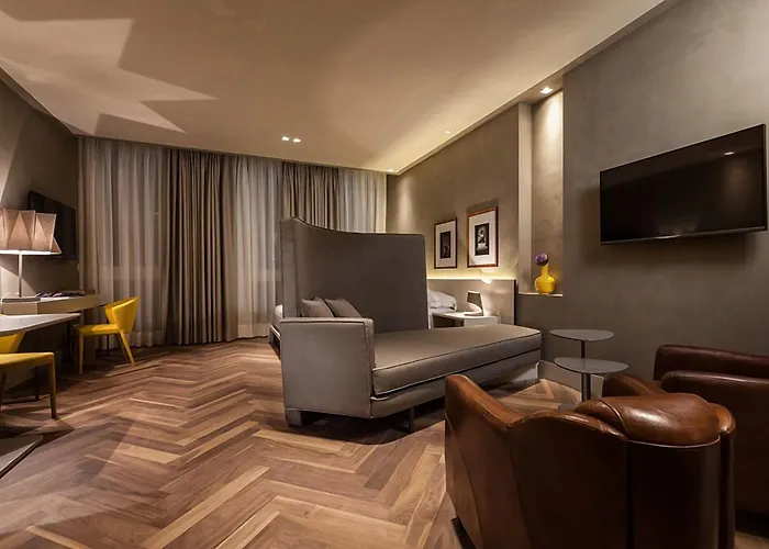 Liassidi Wellness Suites Venice