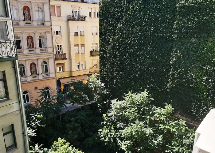 Amber Terrace Studios Downtown Budapest