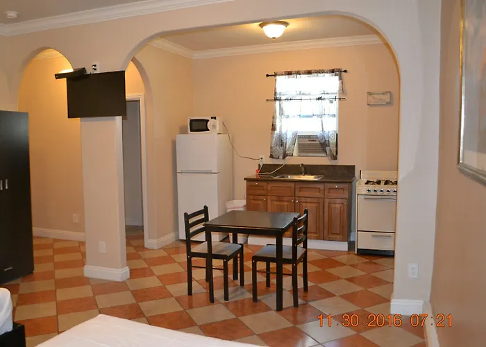 Monterey Inn Hotel Dream Suites Los Angeles