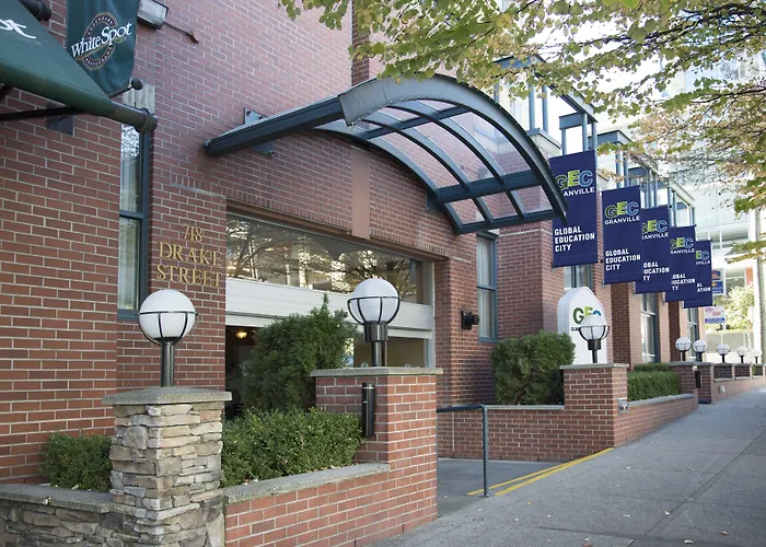 Grand Park Hotel & Suites Downtown Vancouver, An Ascend Collection Hotel