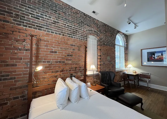 The Front Street Inn Wilmington