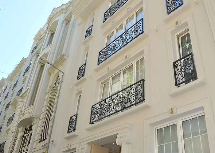 Ayna Hotel Istanbul