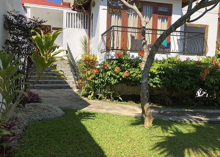 Elegant Hotel Kandy