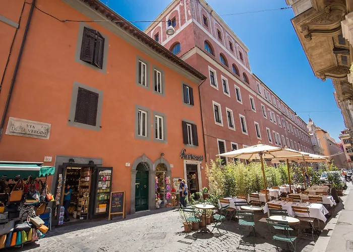 Piccolo Trevi Suites Rome