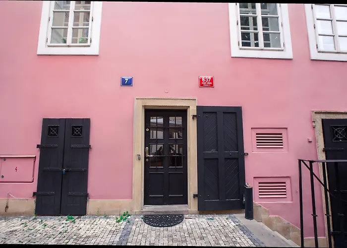 Tyn Yard Residence Prague