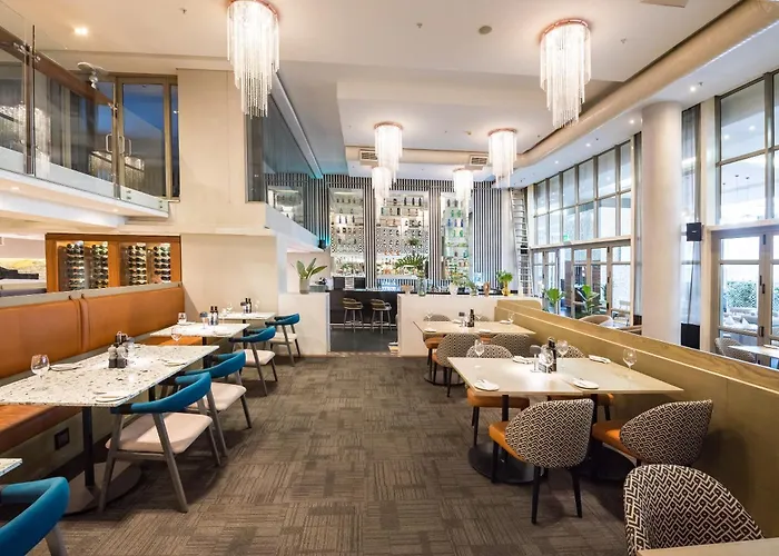 Doubletree By Hilton Cape Town Upper Eastside Hotel