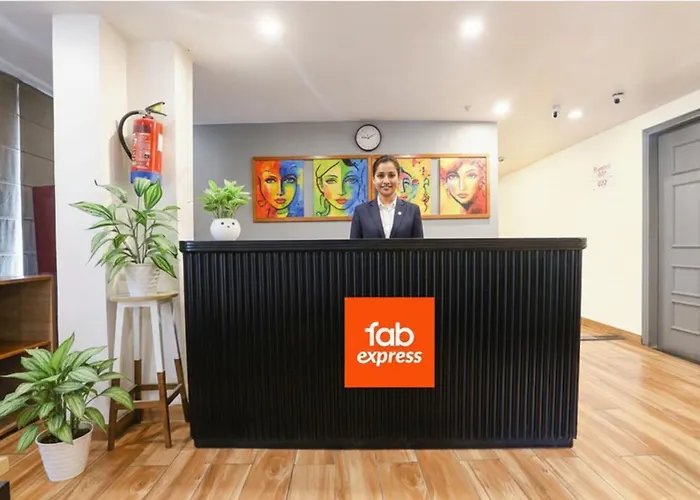 Fabhotel Pp Residency New Delhi
