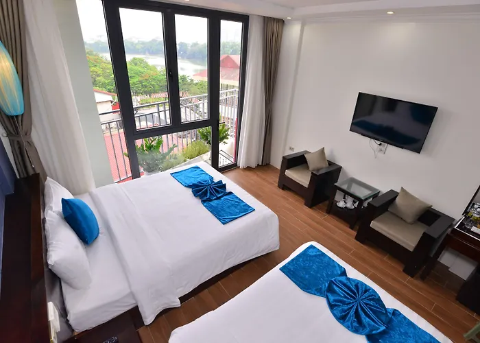 Bella Premier Hotel & Rooftop Skybar Hanoi