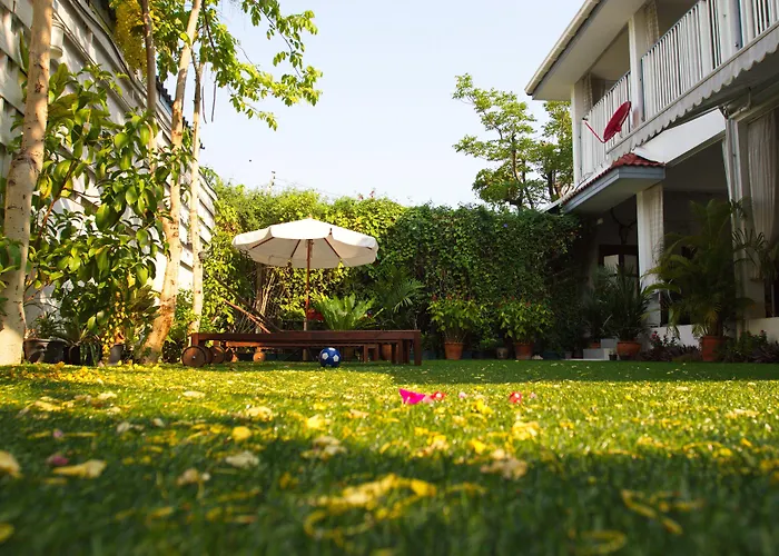 Barefeet Naturist Resort (Adults Only) Bangkok