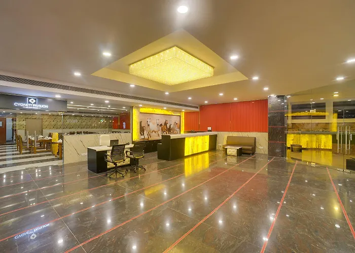 Cygnett Park Di-Arch Hotel Lucknow