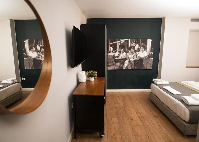 Dizengoff Square Boutique Aparthotel - By Bar Apartments Tel Aviv