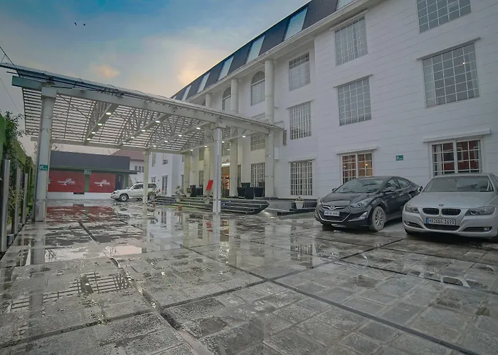 Hotel Rose Petal Srinagar