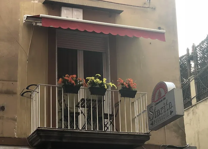 Starita Bed & Pizza Bed & Breakfast Naples