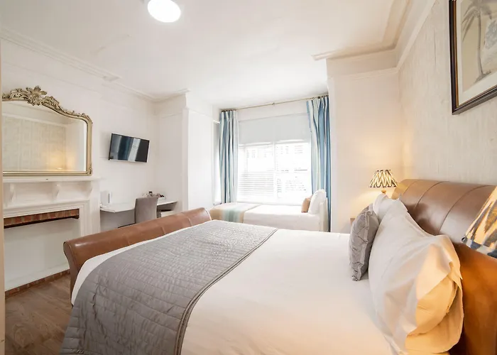 Oyo Lonsdale Guest House Oxford