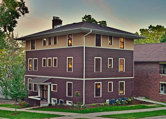 The Buckingham Inn Madison