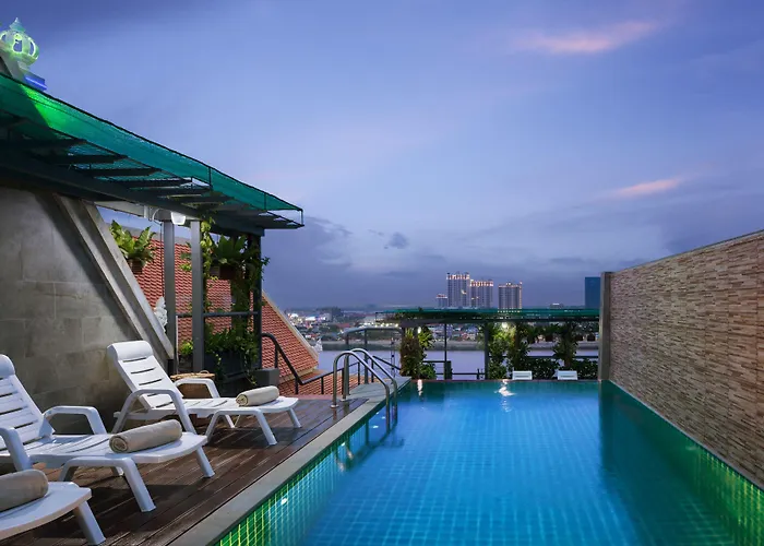 Lcs Hotel & Apartment Phnom Penh