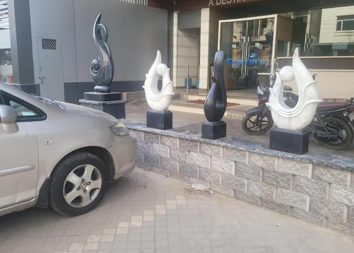 Hotel Sapphire Regency Vadodara