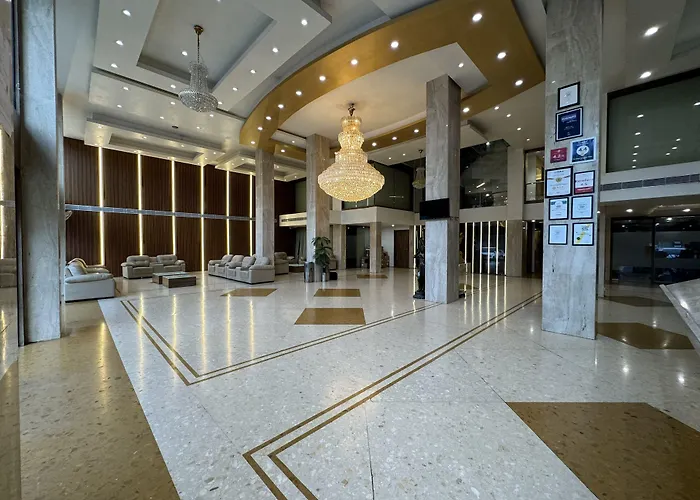 Hotel The Evergrand Palace Rajkot