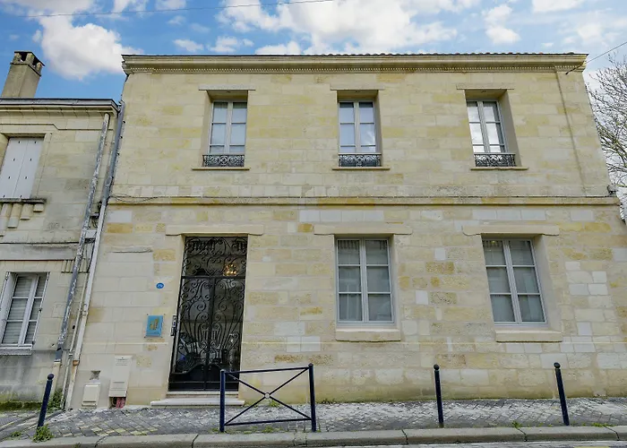Villa Erizio Aparthotel - A Bucolic And Urban Break Bordeaux