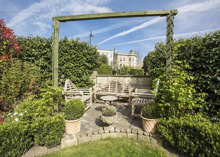 Grosvenor Villa Bath