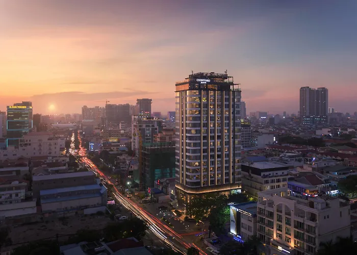 Courtyard By Marriott Phnom Penh Hotel