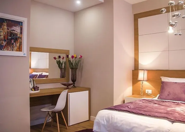 Vip Rooms Split