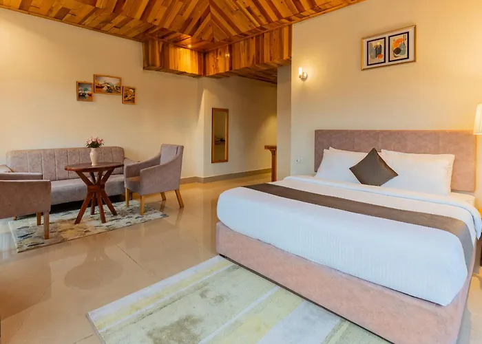 La Nicholas Lake View By Summit Hotels Shillong