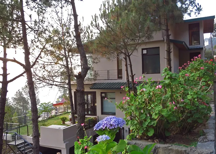 Seclude Kasauli, Himachal Pradesh Hotel