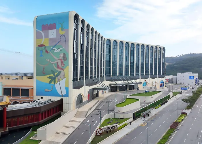 Lisboeta Macau Hotel