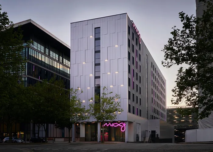 Moxy Milton Keynes Hotel