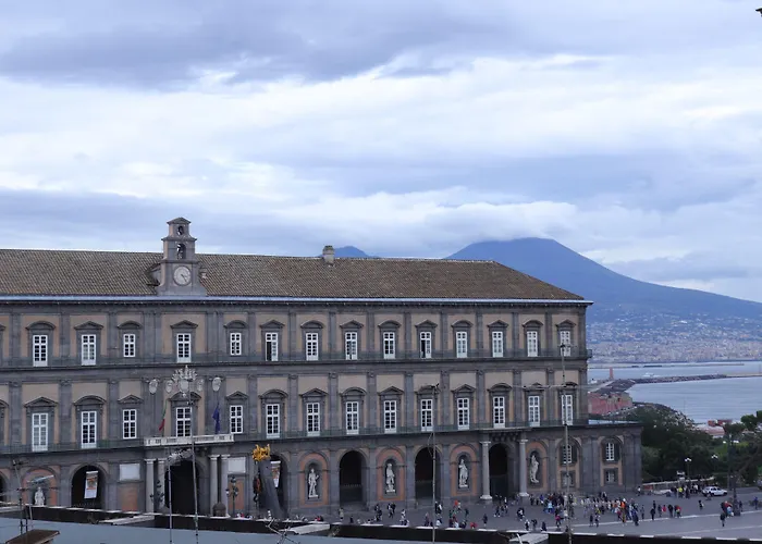 Mecla Suites Naples