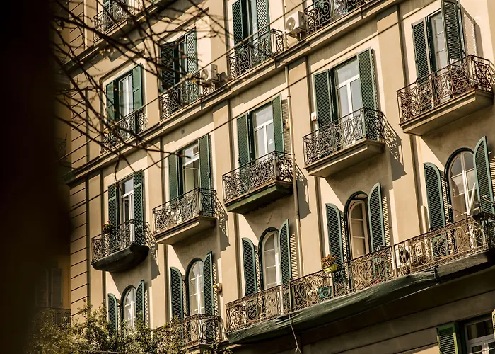 The Grey Hotel Naples