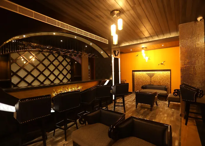 The Pinnacle Inn Sarnath - Close To Sarnath Temple Varanasi