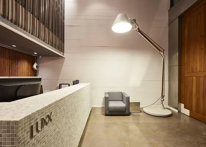 Luxx Langsuan Hotel - Sha Plus Bangkok