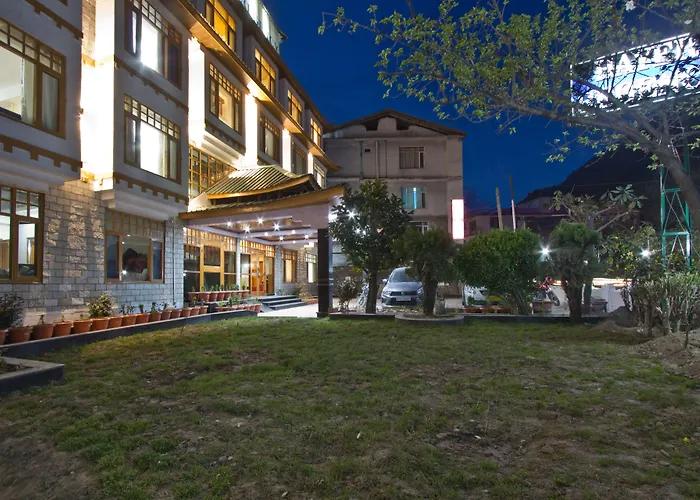 Hotel Hayer Regency Manali 