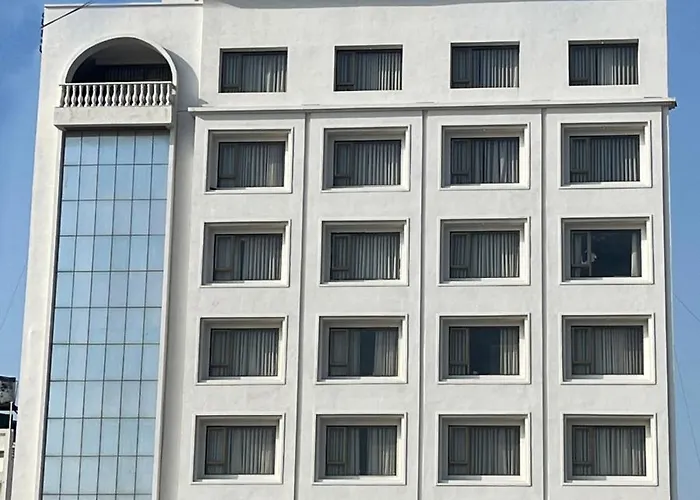Pride Elite Dwarka Near Dwarkadhish Temple Hotel