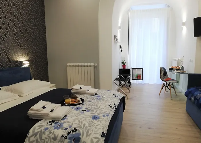 Porta San Gennaro Bed & Breakfast Naples