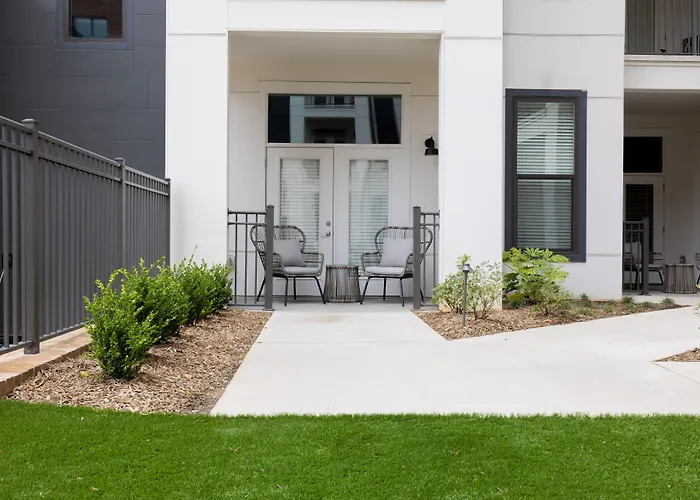 Mint House Greenville - West End