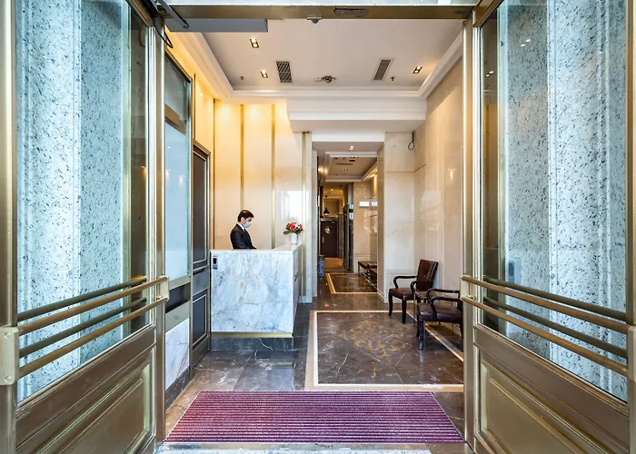 Lander Grand Hotel Hong Kong
