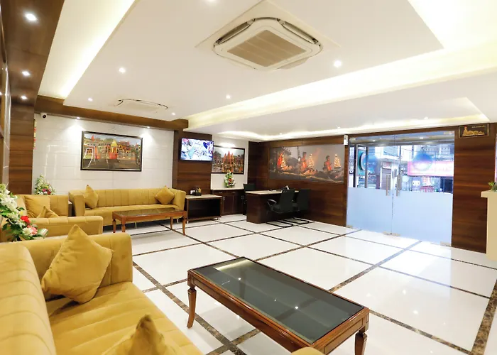 Hotel Dolphin Grand Varanasi