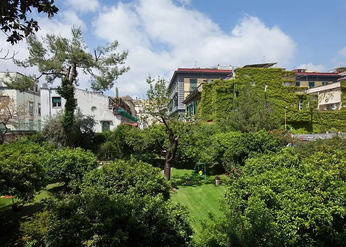 The Bellini House By House In Naples Bed & Breakfast