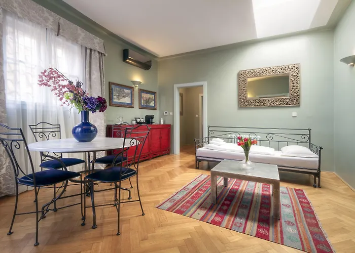 Black Star Suites Prague