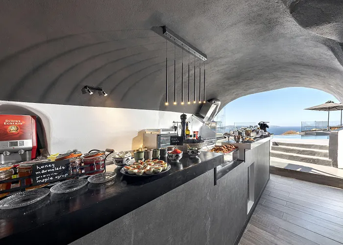 Pearl Of Caldera Oia - Boutique Hotel By Pearl Hotel Collection