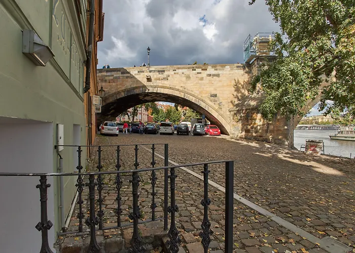 River View Residence By Charles Bridge Prague