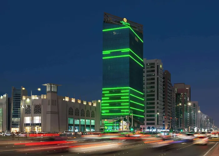 La Quinta By Wyndham Abu Dhabi Al Wahda Hotel