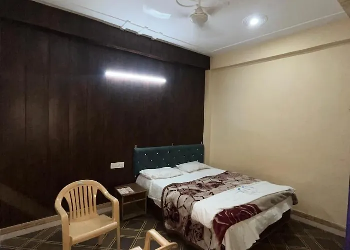 Sukh Dham Hotel Vrindavan